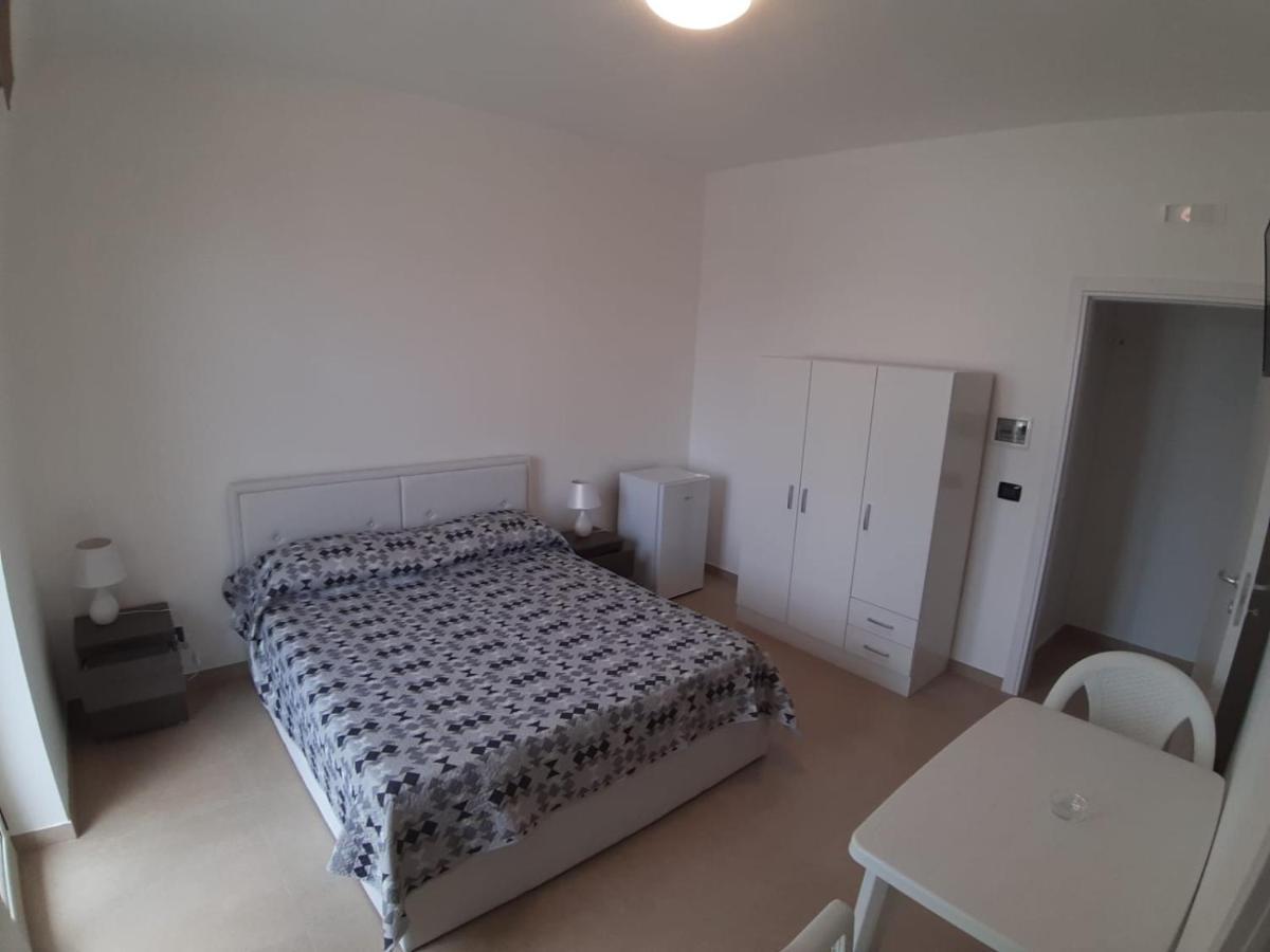Hotel Liberi di Sognare Monopoli Esterno foto